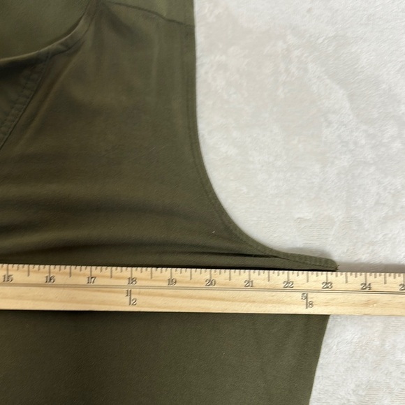 Covington Green Sleeveless Tunic Blouse - Picture 3 of 7